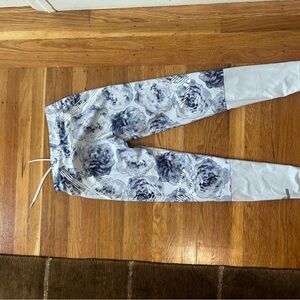 Adidas Blue and Gray Leggings for Active Comfort